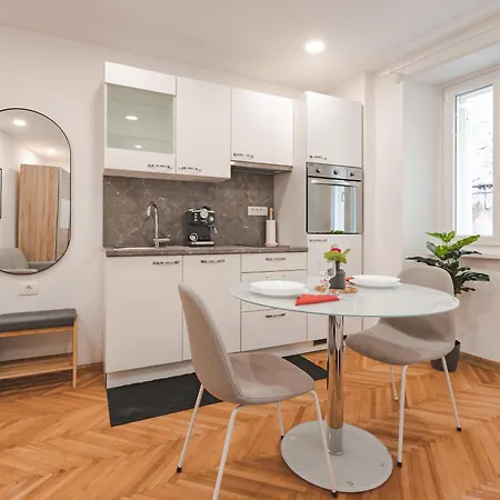 Studio Apartment In The Heart Of Magic Piran Extérieur photo