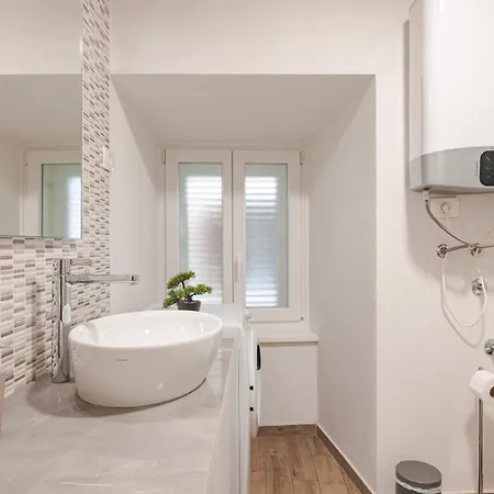 Studio Apartment In The Heart Of Magic Piran Extérieur photo